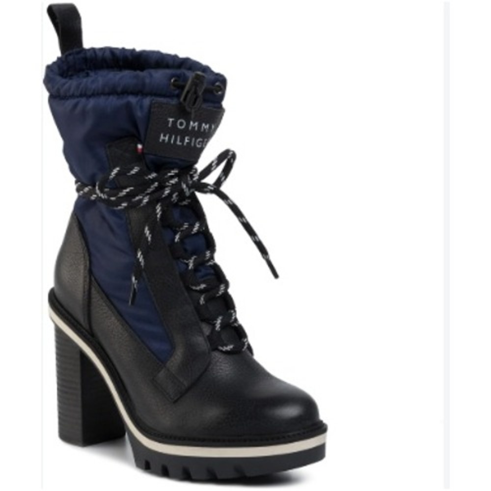 Tommy Hilfiger Fun Outdoor Nylon Bootie 7.5 Navy Black Puffer Hiking Ski Boots